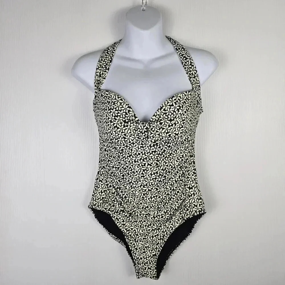NWOT NipTuck Swim Black & White Daisy Shape Wear Halter One piece Swimsuit S-8